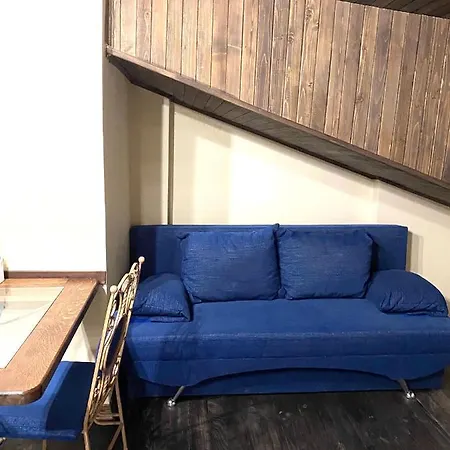 в центрі на вулиці лесі українки 19