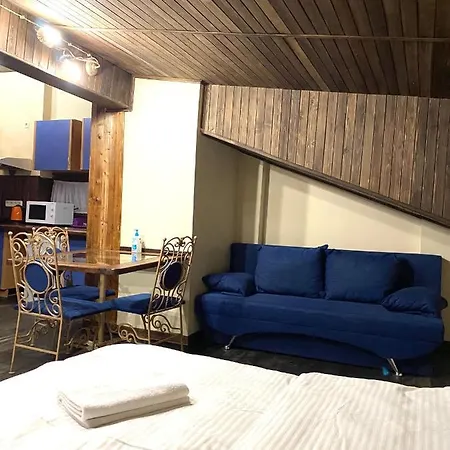 в центрі на вулиці лесі українки 19 Apart Otel 4*