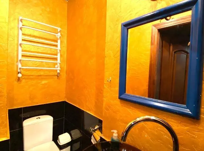 в центрі на вулиці лесі українки 19