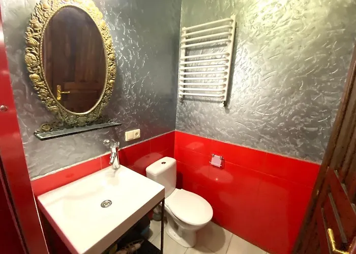 в центрі на вулиці лесі українки 19 4* リヴィウ