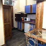 в центрі на вулиці лесі українки 19 Aparthotel 3*