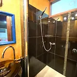 в центрі на вулиці лесі українки 19 Aparthotel Lviv