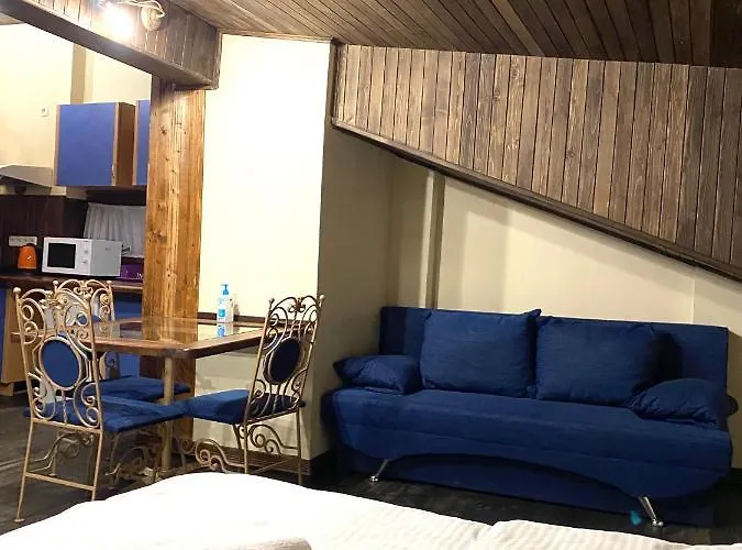 в центрі на вулиці лесі українки 19 Appart hôtel 4*