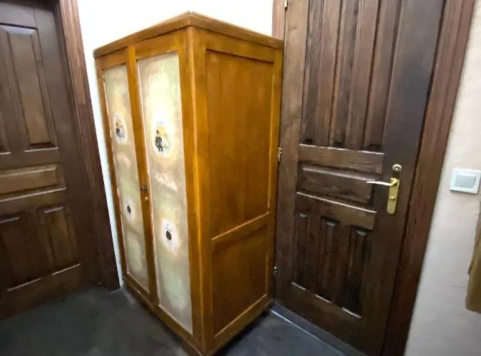 в центрі на вулиці лесі українки 19 Appart hôtel 4*