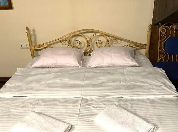 Appart hôtel в центрі на вулиці лесі українки 19 4*